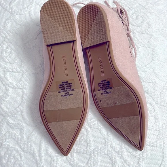 Express flats with pointed toe, brand new with tags - Picture 6 of 7
